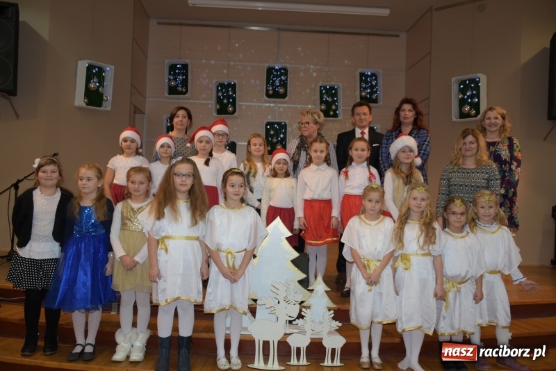 Zdjęcie w galerii na portalu naszraciborz.pl: Święta z kolędą po raz czternasty wiadomości z regionu
