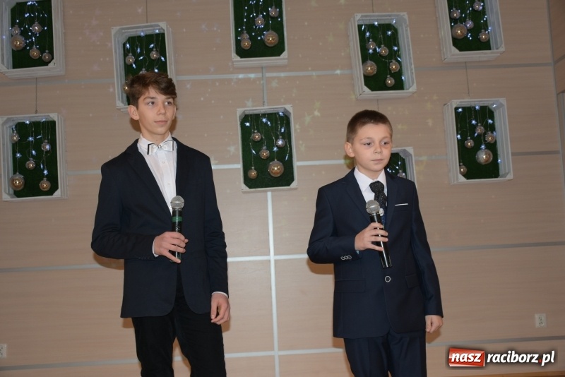 Zdjęcie w galerii na portalu naszraciborz.pl: Święta z kolędą po raz czternasty wiadomości z regionu