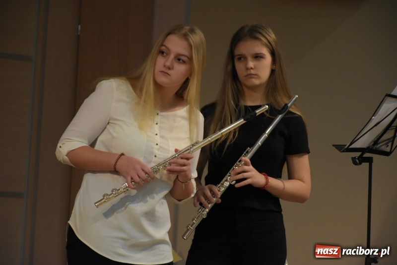 Zdjęcie w galerii na portalu naszraciborz.pl: Święta z kolędą po raz czternasty wiadomości z regionu