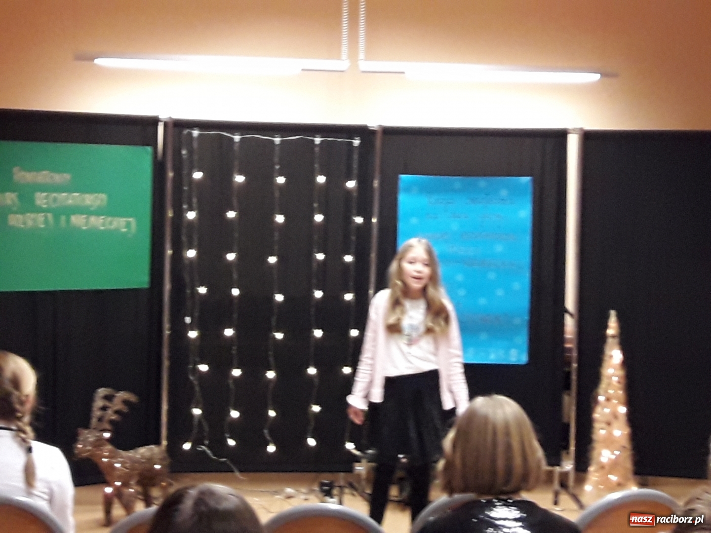 Zdjęcie w galerii na portalu naszraciborz.pl: Słowo za słowem - konkurs recytatorski w SP 1 w Raciborzu wiadomości z regionu