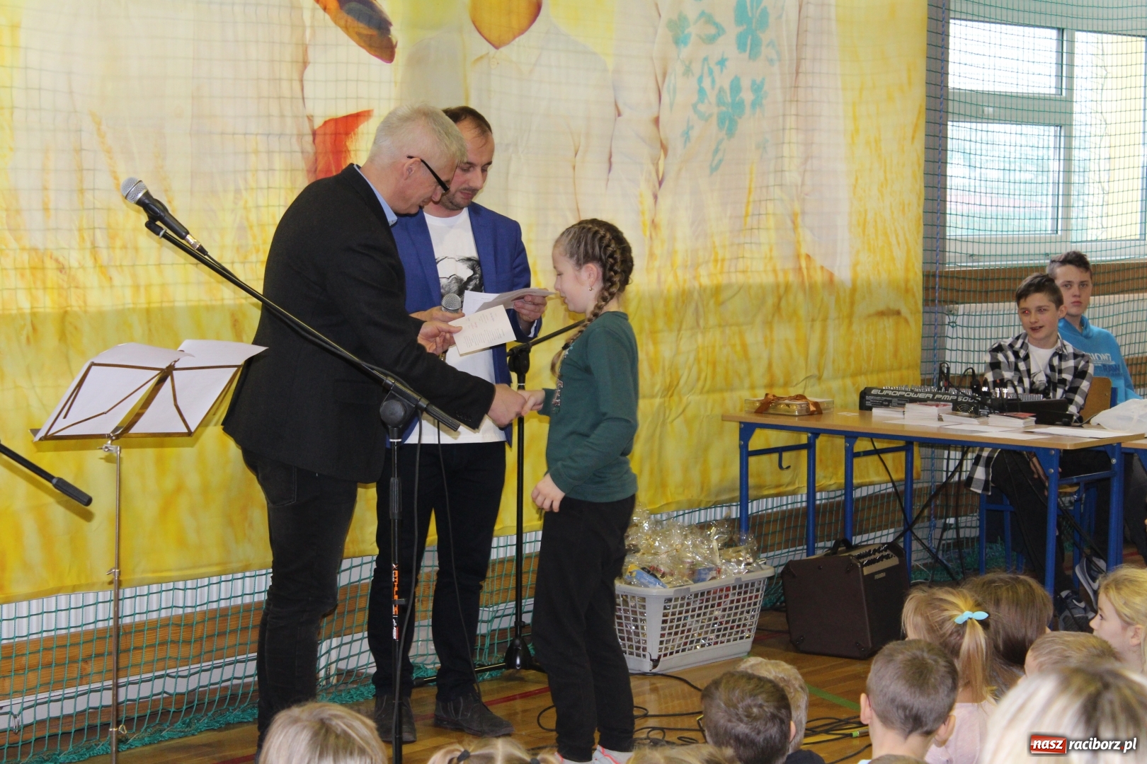 Zdjęcie w galerii na portalu naszraciborz.pl: Bieńkowice. Uśmiech to bodaj najkrótsza droga do drugiego człowieka  wiadomości z regionu