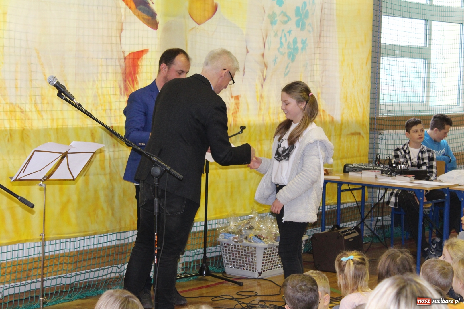 Zdjęcie w galerii na portalu naszraciborz.pl: Bieńkowice. Uśmiech to bodaj najkrótsza droga do drugiego człowieka  wiadomości z regionu