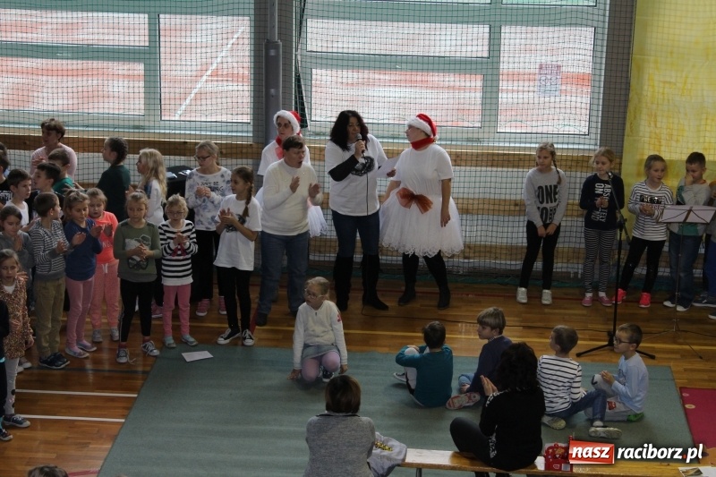Zdjęcie w galerii na portalu naszraciborz.pl: Bieńkowice. Uśmiech to bodaj najkrótsza droga do drugiego człowieka  wiadomości z regionu