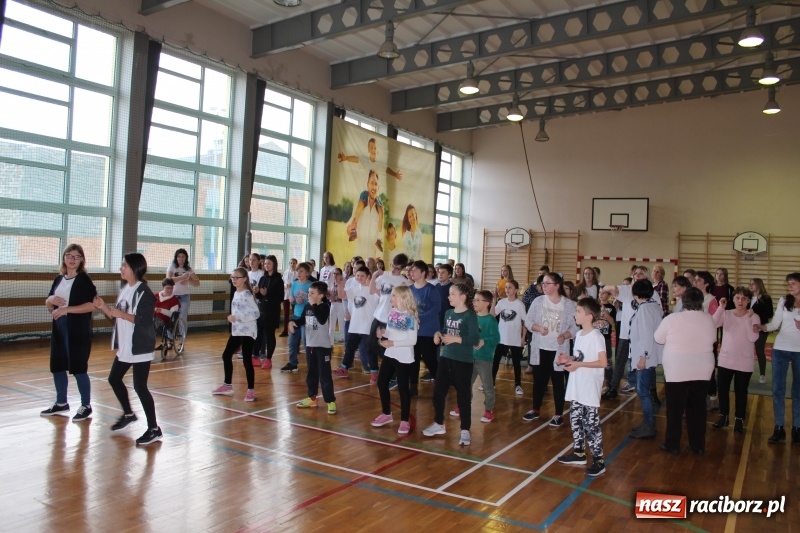 Zdjęcie w galerii na portalu naszraciborz.pl: Bieńkowice. Uśmiech to bodaj najkrótsza droga do drugiego człowieka  wiadomości z regionu