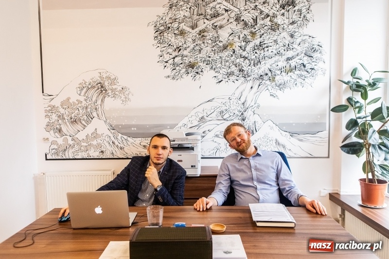 Zdjęcie w galerii na portalu naszraciborz.pl: DRZEWO POLIS - proste drogi w świecie finansów i ubezpieczeń wiadomości z regionu