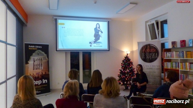 Zdjęcie w galerii na portalu naszraciborz.pl: O kobietach ze Śląska w raciborskiej bibliotece. Promocja książki Katarzyny Siwczyk wiadomości z regionu