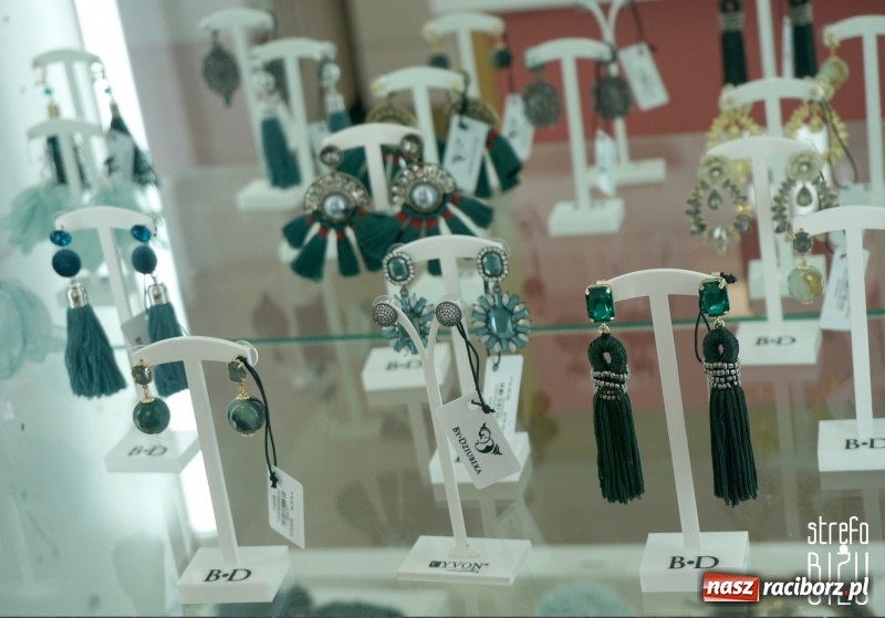 Zdjęcie w galerii na portalu naszraciborz.pl: Wyszukana biżuteria dla wyjątkowych kobiet wiadomości z regionu