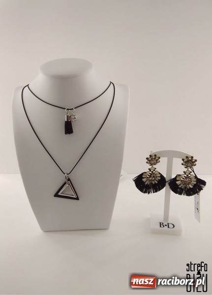 Zdjęcie w galerii na portalu naszraciborz.pl: Wyszukana biżuteria dla wyjątkowych kobiet wiadomości z regionu