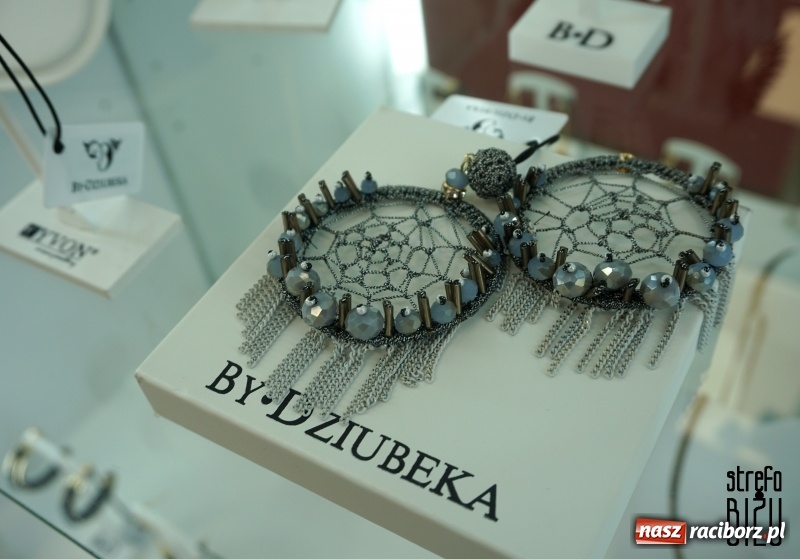 Zdjęcie w galerii na portalu naszraciborz.pl: Wyszukana biżuteria dla wyjątkowych kobiet wiadomości z regionu