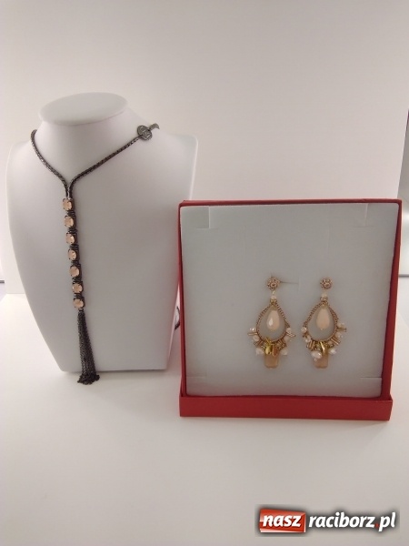 Zdjęcie w galerii na portalu naszraciborz.pl: Wyszukana biżuteria dla wyjątkowych kobiet wiadomości z regionu