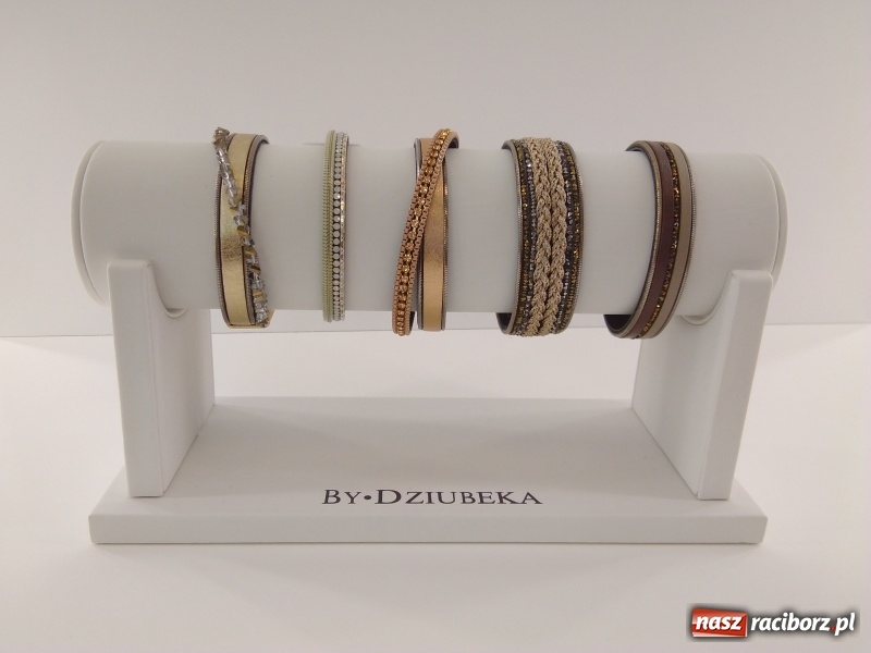 Zdjęcie w galerii na portalu naszraciborz.pl: Wyszukana biżuteria dla wyjątkowych kobiet wiadomości z regionu