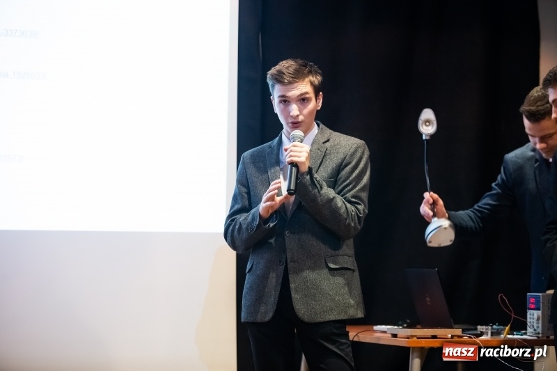 Zdjęcie w galerii na portalu naszraciborz.pl: Pitch Day, czyli finał projektu Szkoła Młodych Przedsiębiorców. Wygrali uczniowie Mechanika z pomysłem dla koncernu IKEA wiadomości z regionu