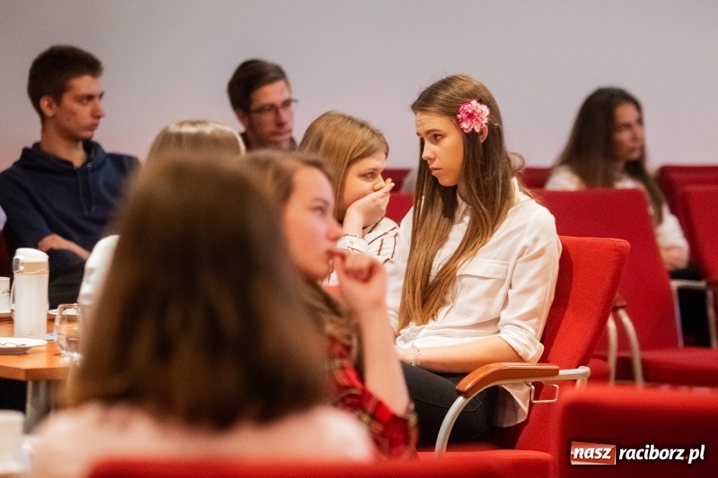 Zdjęcie w galerii na portalu naszraciborz.pl: Pitch Day, czyli finał projektu Szkoła Młodych Przedsiębiorców. Wygrali uczniowie Mechanika z pomysłem dla koncernu IKEA wiadomości z regionu
