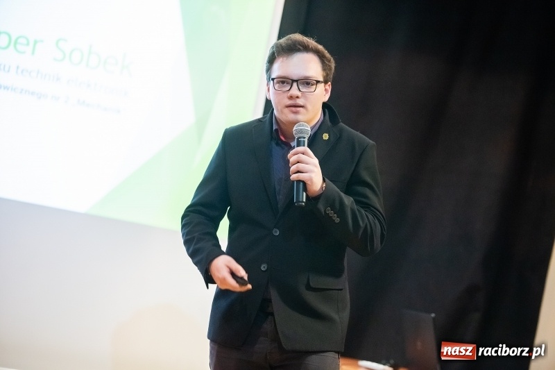 Zdjęcie w galerii na portalu naszraciborz.pl: Pitch Day, czyli finał projektu Szkoła Młodych Przedsiębiorców. Wygrali uczniowie Mechanika z pomysłem dla koncernu IKEA wiadomości z regionu