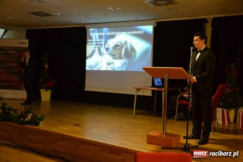 Zdjęcie w galerii na portalu naszraciborz.pl: Pitch Day, czyli finał projektu Szkoła Młodych Przedsiębiorców. Wygrali uczniowie Mechanika z pomysłem dla koncernu IKEA wiadomości z regionu