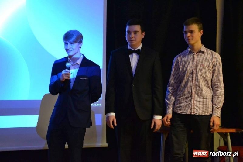 Zdjęcie w galerii na portalu naszraciborz.pl: Pitch Day, czyli finał projektu Szkoła Młodych Przedsiębiorców. Wygrali uczniowie Mechanika z pomysłem dla koncernu IKEA wiadomości z regionu