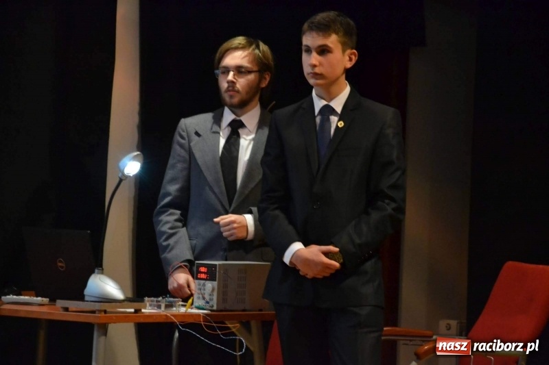 Zdjęcie w galerii na portalu naszraciborz.pl: Pitch Day, czyli finał projektu Szkoła Młodych Przedsiębiorców. Wygrali uczniowie Mechanika z pomysłem dla koncernu IKEA wiadomości z regionu