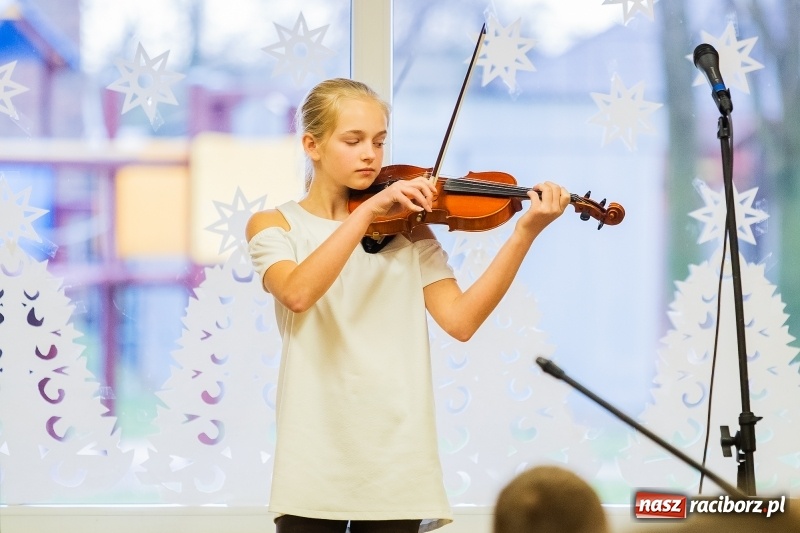Zdjęcie w galerii na portalu naszraciborz.pl: Gminny Konkurs Kolęd i Pastorałek w Wojnowicach wiadomości z regionu