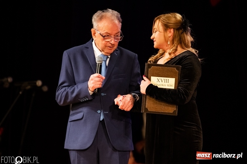 Zdjęcie w galerii na portalu naszraciborz.pl: 18-stka nie boli. Bawmy się do woli. Blisko cztery godziny zabawy na Gwiazdce Serc wiadomości z regionu