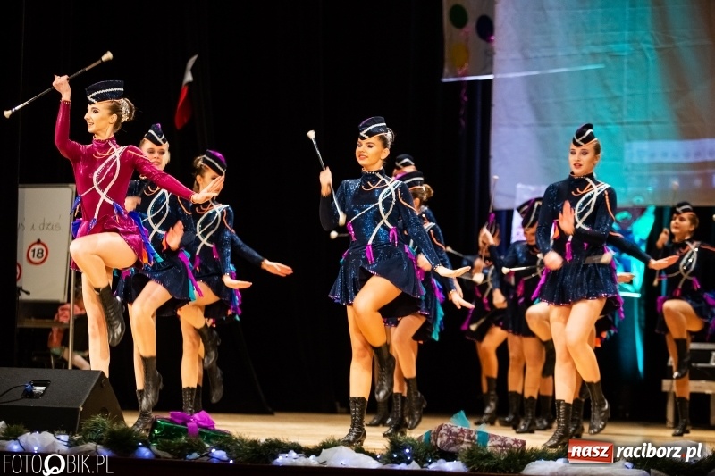 Zdjęcie w galerii na portalu naszraciborz.pl: 18-stka nie boli. Bawmy się do woli. Blisko cztery godziny zabawy na Gwiazdce Serc wiadomości z regionu