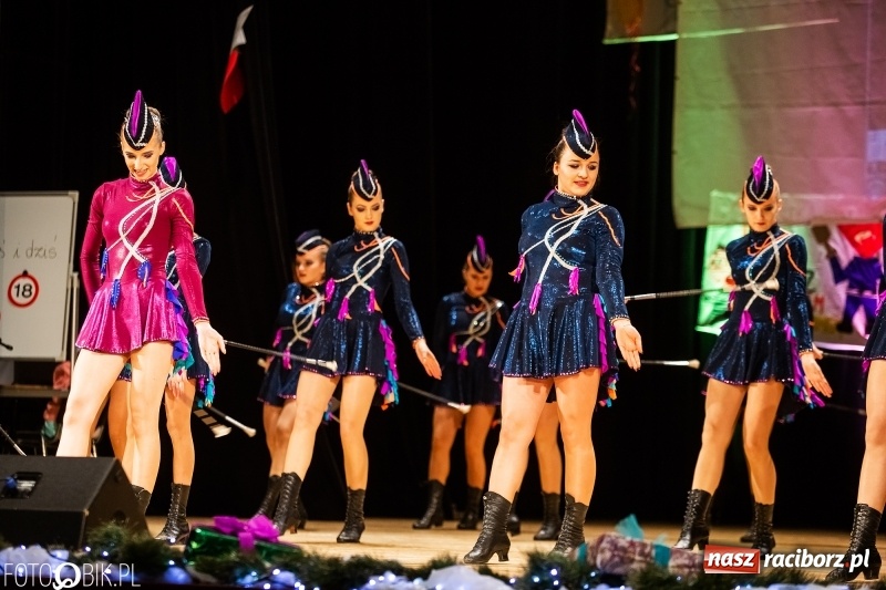 Zdjęcie w galerii na portalu naszraciborz.pl: 18-stka nie boli. Bawmy się do woli. Blisko cztery godziny zabawy na Gwiazdce Serc wiadomości z regionu