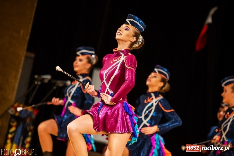 Zdjęcie w galerii na portalu naszraciborz.pl: 18-stka nie boli. Bawmy się do woli. Blisko cztery godziny zabawy na Gwiazdce Serc wiadomości z regionu