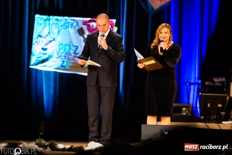 Zdjęcie w galerii na portalu naszraciborz.pl: 18-stka nie boli. Bawmy się do woli. Blisko cztery godziny zabawy na Gwiazdce Serc wiadomości z regionu