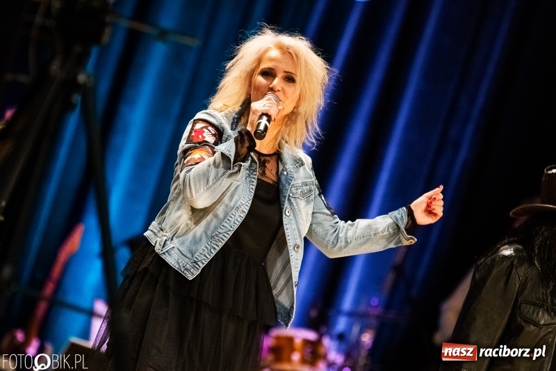 Zdjęcie w galerii na portalu naszraciborz.pl: 18-stka nie boli. Bawmy się do woli. Blisko cztery godziny zabawy na Gwiazdce Serc wiadomości z regionu