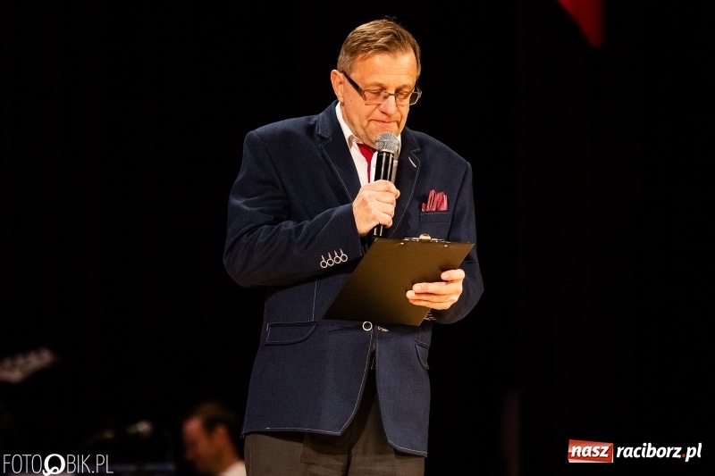 Zdjęcie w galerii na portalu naszraciborz.pl: 18-stka nie boli. Bawmy się do woli. Blisko cztery godziny zabawy na Gwiazdce Serc wiadomości z regionu