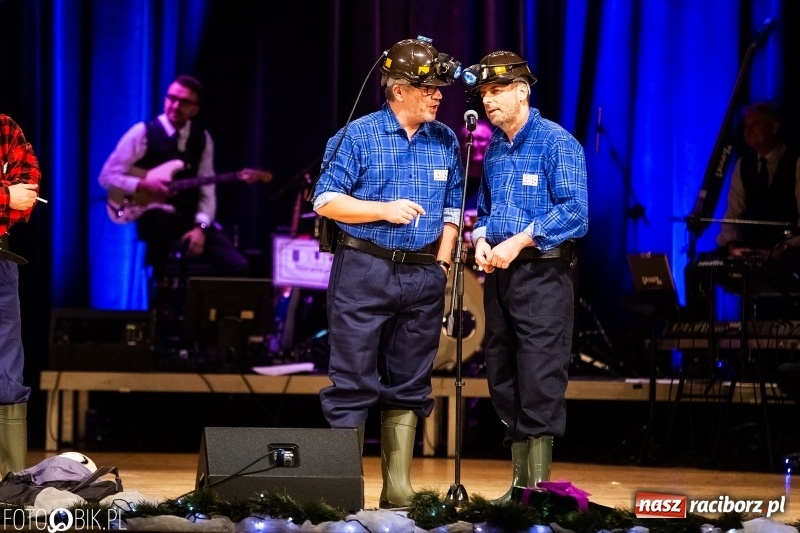 Zdjęcie w galerii na portalu naszraciborz.pl: 18-stka nie boli. Bawmy się do woli. Blisko cztery godziny zabawy na Gwiazdce Serc wiadomości z regionu