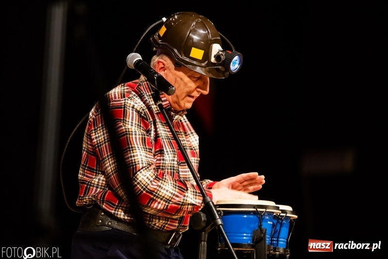 Zdjęcie w galerii na portalu naszraciborz.pl: 18-stka nie boli. Bawmy się do woli. Blisko cztery godziny zabawy na Gwiazdce Serc wiadomości z regionu