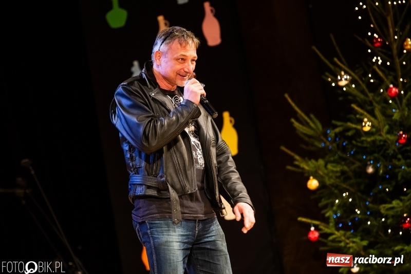 Zdjęcie w galerii na portalu naszraciborz.pl: 18-stka nie boli. Bawmy się do woli. Blisko cztery godziny zabawy na Gwiazdce Serc wiadomości z regionu