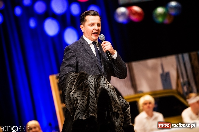 Zdjęcie w galerii na portalu naszraciborz.pl: 18-stka nie boli. Bawmy się do woli. Blisko cztery godziny zabawy na Gwiazdce Serc wiadomości z regionu