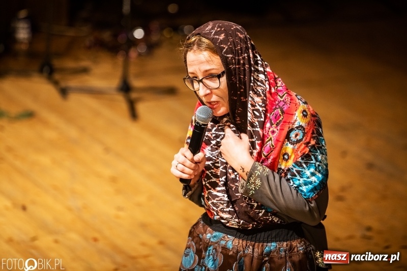 Zdjęcie w galerii na portalu naszraciborz.pl: 18-stka nie boli. Bawmy się do woli. Blisko cztery godziny zabawy na Gwiazdce Serc wiadomości z regionu