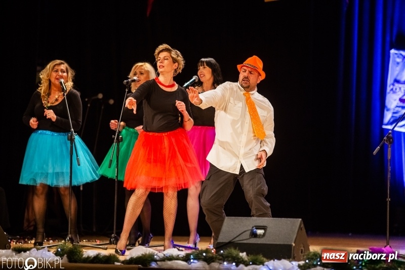 Zdjęcie w galerii na portalu naszraciborz.pl: 18-stka nie boli. Bawmy się do woli. Blisko cztery godziny zabawy na Gwiazdce Serc wiadomości z regionu