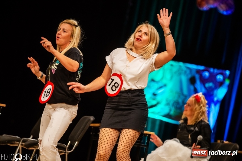 Zdjęcie w galerii na portalu naszraciborz.pl: 18-stka nie boli. Bawmy się do woli. Blisko cztery godziny zabawy na Gwiazdce Serc wiadomości z regionu