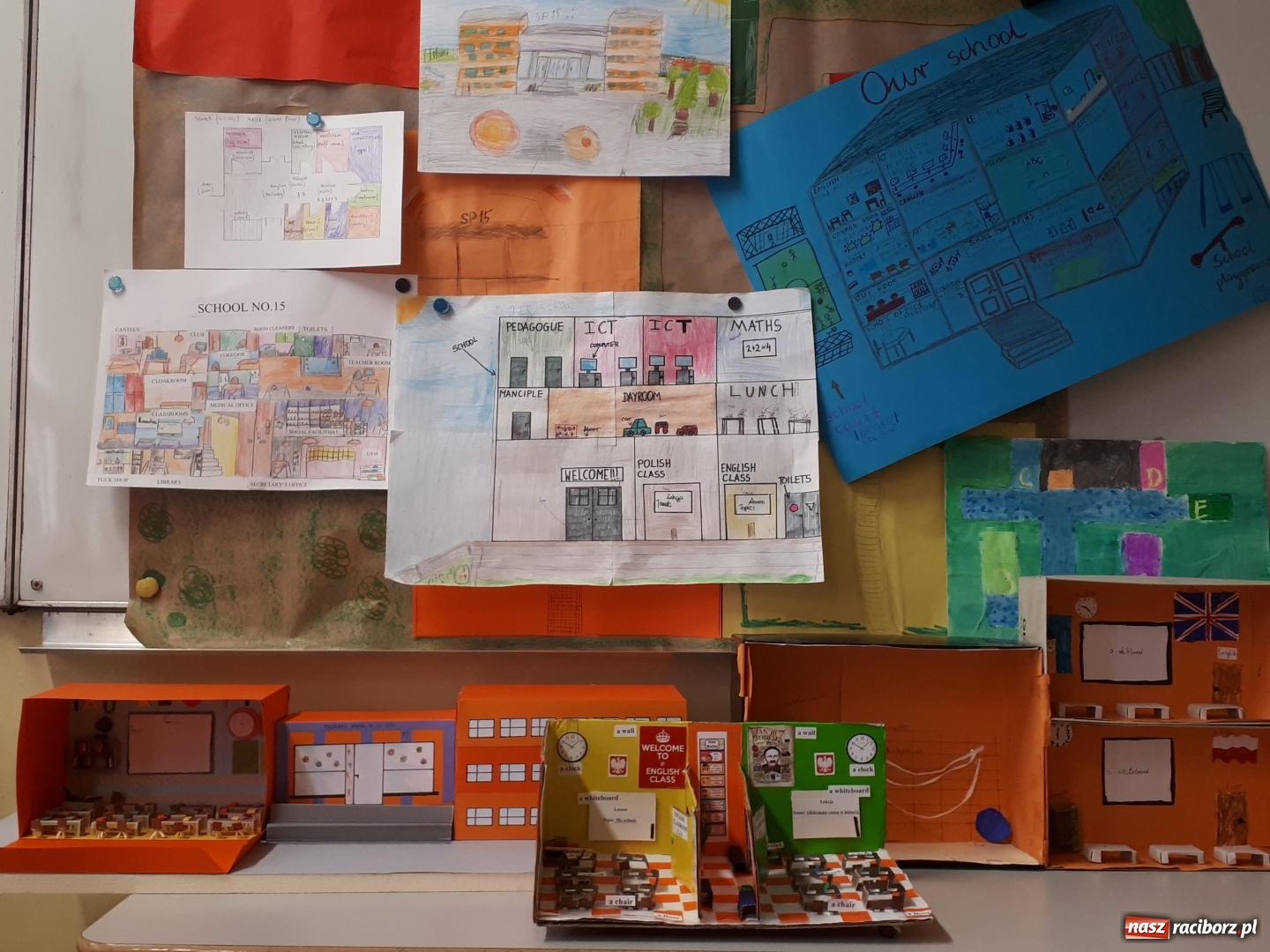 Zdjęcie w galerii na portalu naszraciborz.pl: Język angielski metodą projektu w SP 15  wiadomości z regionu