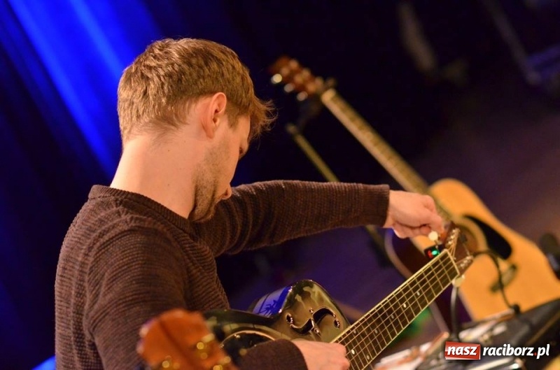 Zdjęcie w galerii na portalu naszraciborz.pl: Legenda polskiej poezji śpiewanej w Raciborzu  wiadomości z regionu