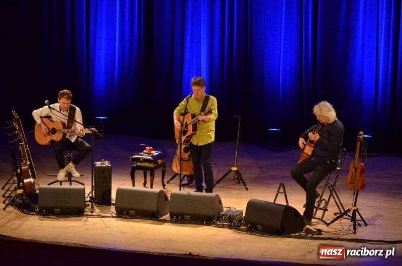 Zdjęcie w galerii na portalu naszraciborz.pl: Legenda polskiej poezji śpiewanej w Raciborzu  wiadomości z regionu