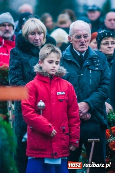 Zdjęcie w galerii na portalu naszraciborz.pl: Panie Darku, kto nas teraz będzie woził... Ostatnie pożegnanie śp. Dariusza Klimka wiadomości z regionu