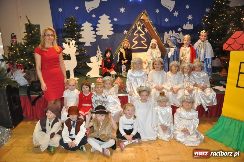 Zdjęcie w galerii na portalu naszraciborz.pl: Bojanowskie Jasełka. Przedszkolaki zebrały gromkie brawa! FOTO i WIDEO wiadomości z regionu
