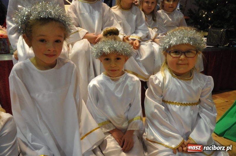 Zdjęcie w galerii na portalu naszraciborz.pl: Bojanowskie Jasełka. Przedszkolaki zebrały gromkie brawa! FOTO i WIDEO wiadomości z regionu
