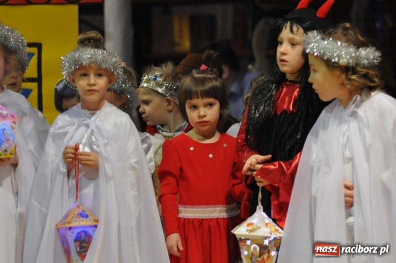 Zdjęcie w galerii na portalu naszraciborz.pl: Bojanowskie Jasełka. Przedszkolaki zebrały gromkie brawa! FOTO i WIDEO wiadomości z regionu