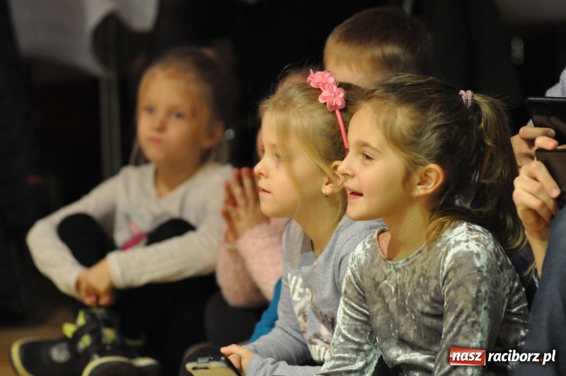 Zdjęcie w galerii na portalu naszraciborz.pl: Bojanowskie Jasełka. Przedszkolaki zebrały gromkie brawa! FOTO i WIDEO wiadomości z regionu