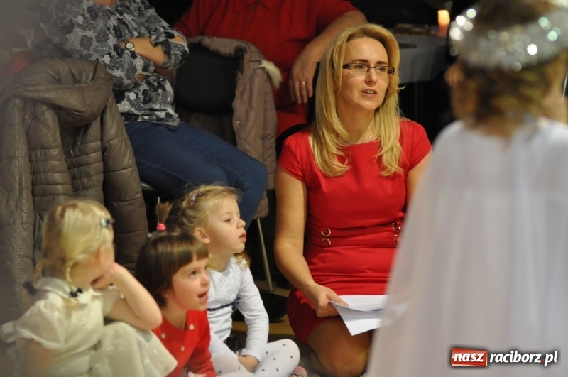 Zdjęcie w galerii na portalu naszraciborz.pl: Bojanowskie Jasełka. Przedszkolaki zebrały gromkie brawa! FOTO i WIDEO wiadomości z regionu