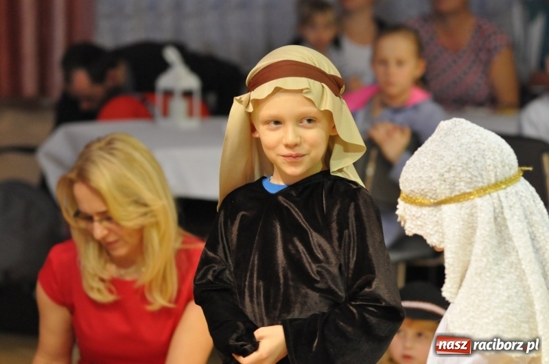 Zdjęcie w galerii na portalu naszraciborz.pl: Bojanowskie Jasełka. Przedszkolaki zebrały gromkie brawa! FOTO i WIDEO wiadomości z regionu