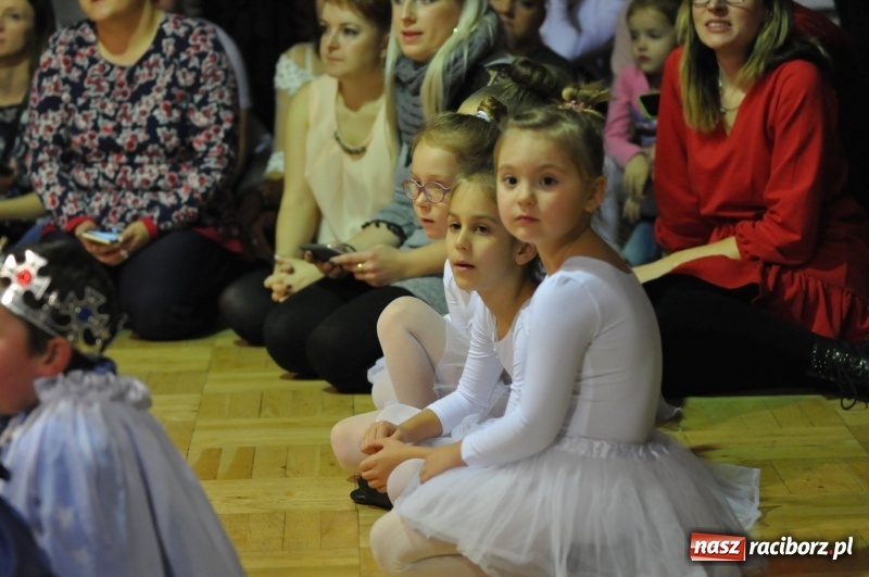 Zdjęcie w galerii na portalu naszraciborz.pl: Bojanowskie Jasełka. Przedszkolaki zebrały gromkie brawa! FOTO i WIDEO wiadomości z regionu
