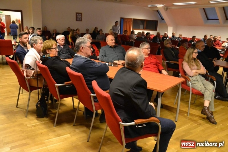 Zdjęcie w galerii na portalu naszraciborz.pl: Roboty medyczne Robin Heart i sztuczne serce - szanse i zagrożenia  wiadomości z regionu
