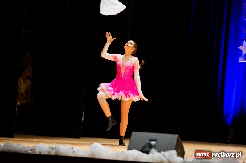 Zdjęcie w galerii na portalu naszraciborz.pl: Koncert Świąteczny Stowarzyszenia Bajtel w RCK wiadomości z regionu