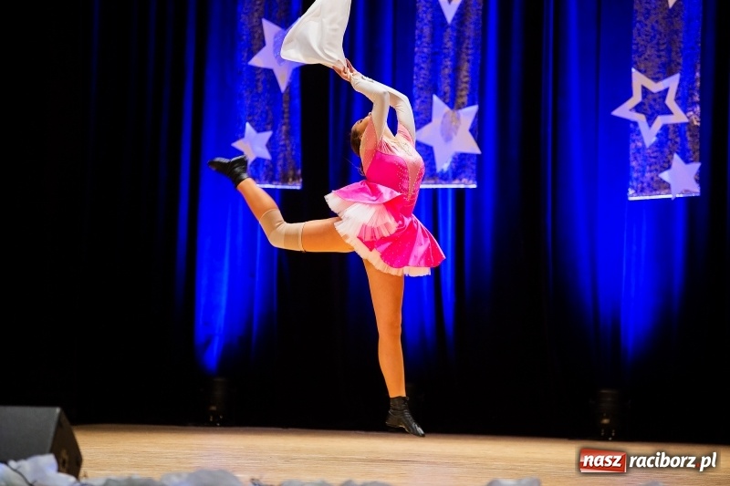 Zdjęcie w galerii na portalu naszraciborz.pl: Koncert Świąteczny Stowarzyszenia Bajtel w RCK wiadomości z regionu